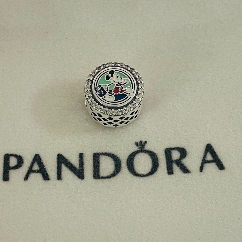 Disney Vacation Club Mickey Pandora Charm Bead